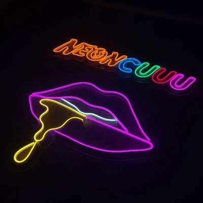 Kanayan Dudak Neon Led Işıklı Tablo