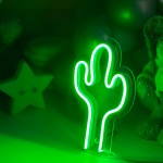 Çocuk Odası İçin Masaüstü Küçük Kaktüs Şeklinde Neon Led Işıklı Tablo 11 x 20 cm