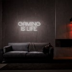 Gaming Is Life Yazısı Neon Led Işıklı Tablo