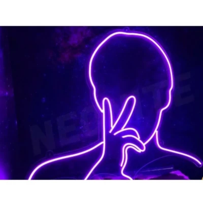İnsan Figürü Neon Led Işıklı Tablo