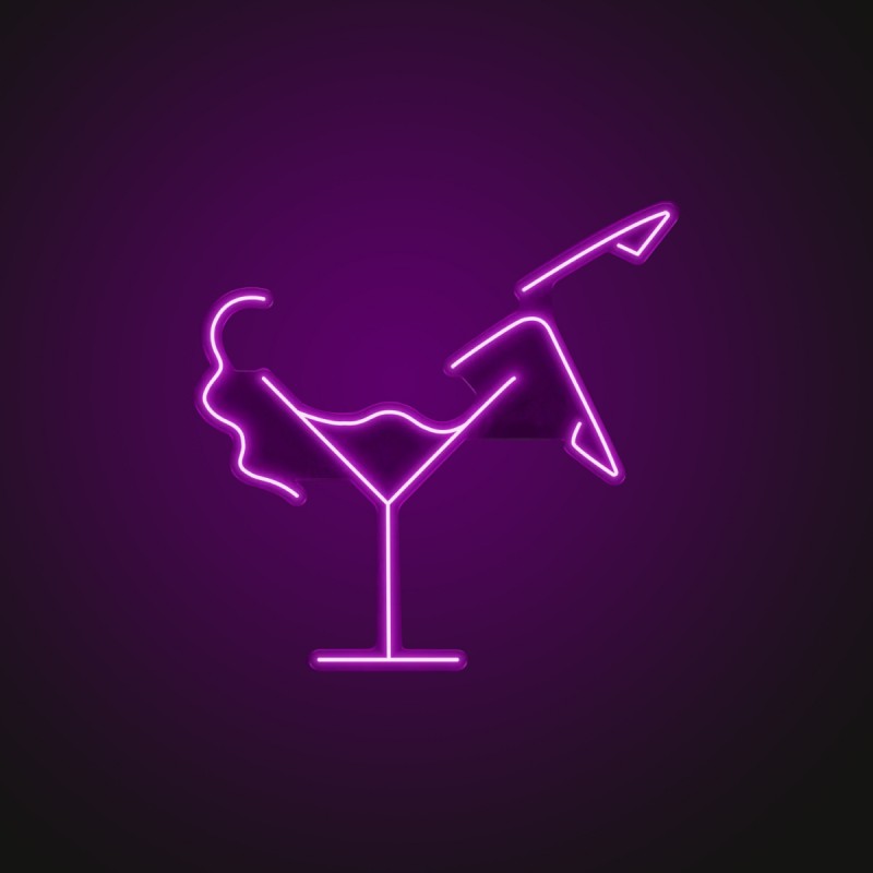 Kadın Temalı Kadeh Neon Led Işıklı Tablo