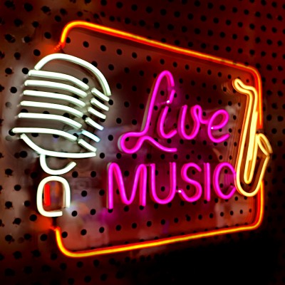 Live Music Yazılı Mikrofon ve Saksafon Şeklinde Neon Led Işıklı Tablo