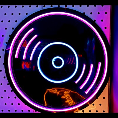 Plak Şeklinde Neon Led Işıklı Tablo